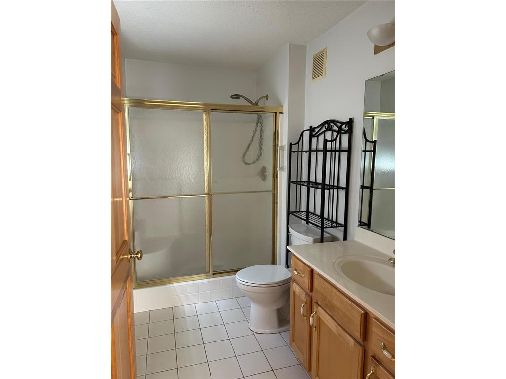 674 Lake View Drive Woodbury MN 55129 7058668 image19