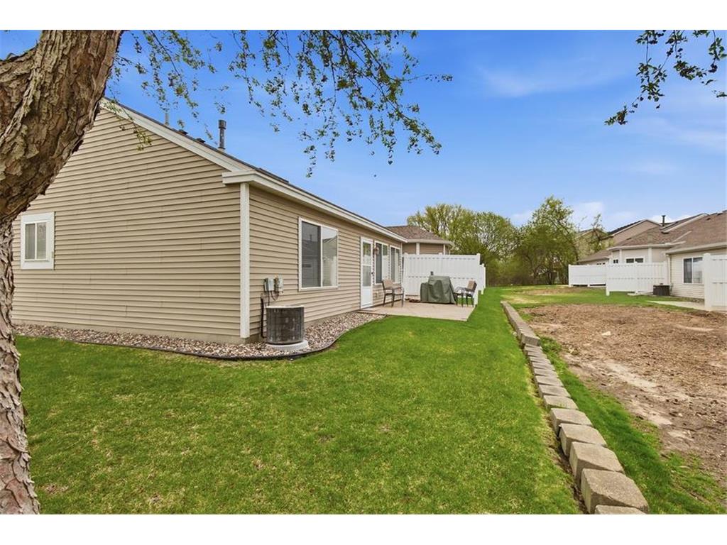 674 Lake View Drive Woodbury MN 55129 7058668 image22