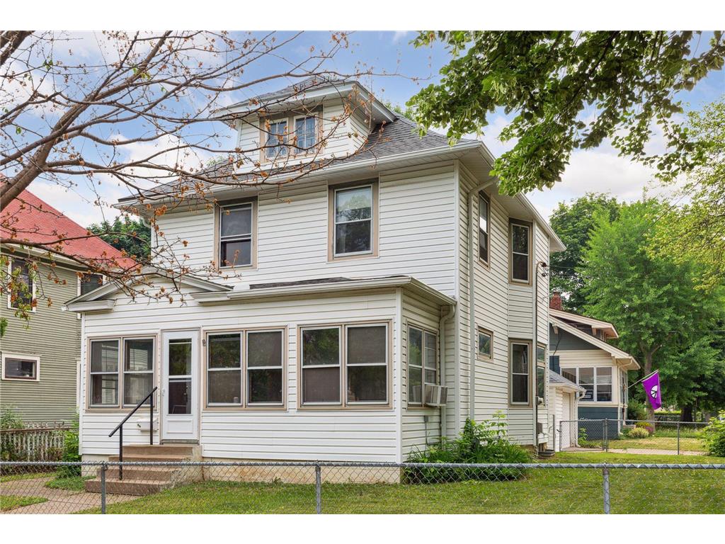 674 Manomin Avenue Saint Paul MN 55107 6358501 image1