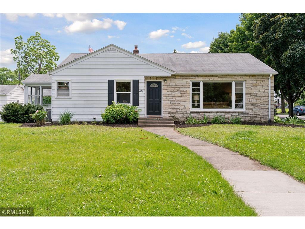 674 Wheelock Parkway W Saint Paul MN 55117 6707643 image1