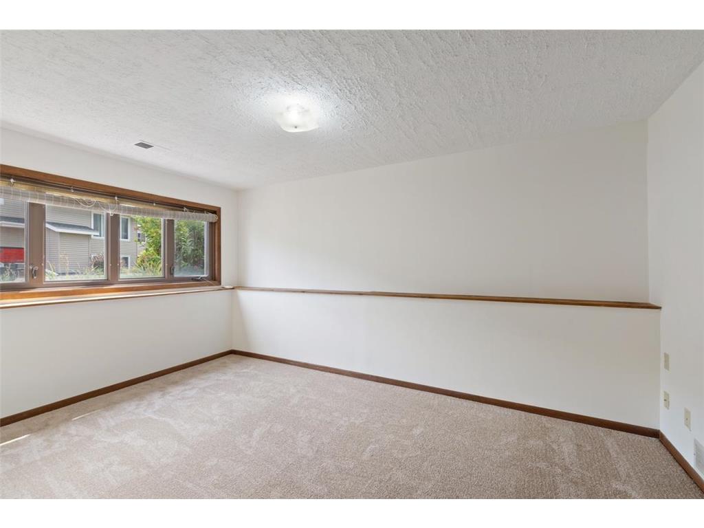 6744 Foliage Court W Lakeville MN 55068 6756215 image20