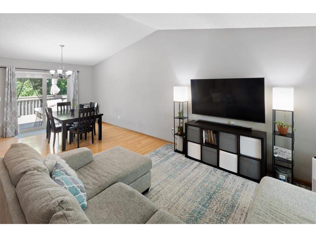 675 5th Avenue E Shakopee MN 55379 7068352 image11