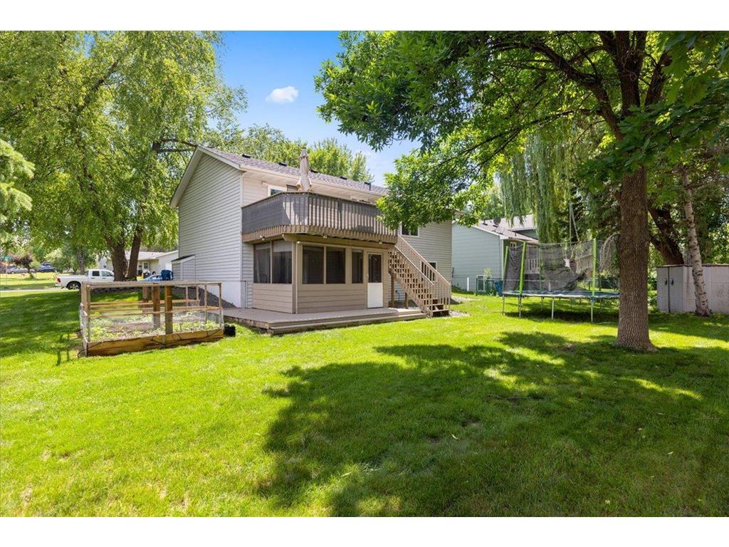 675 5th Avenue E Shakopee MN 55379 7068352 image5