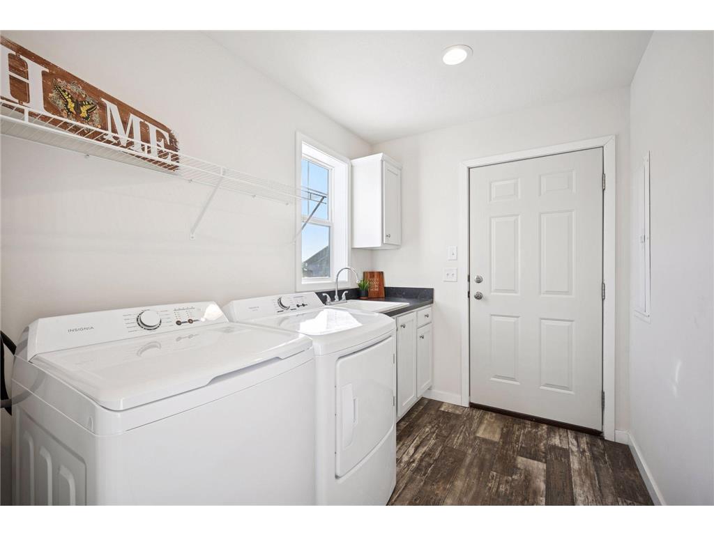 675 Brooks Street S Eden Valley MN 55329 7010977 image33