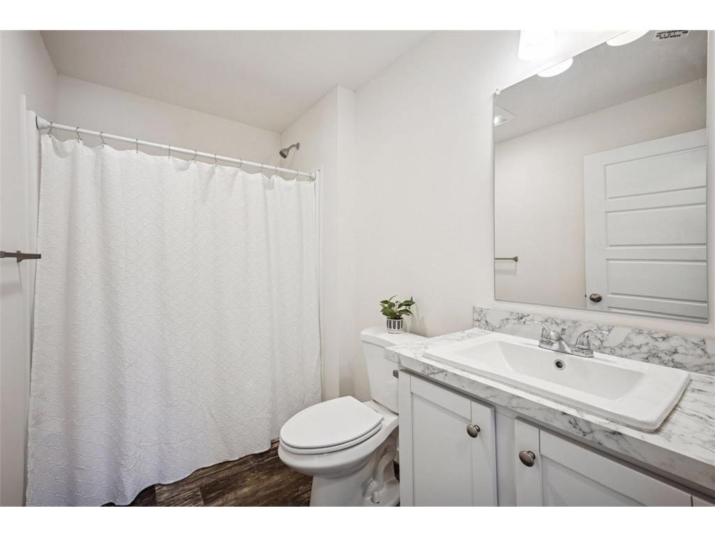 675 Brooks Street S Eden Valley MN 55329 7065362 image19