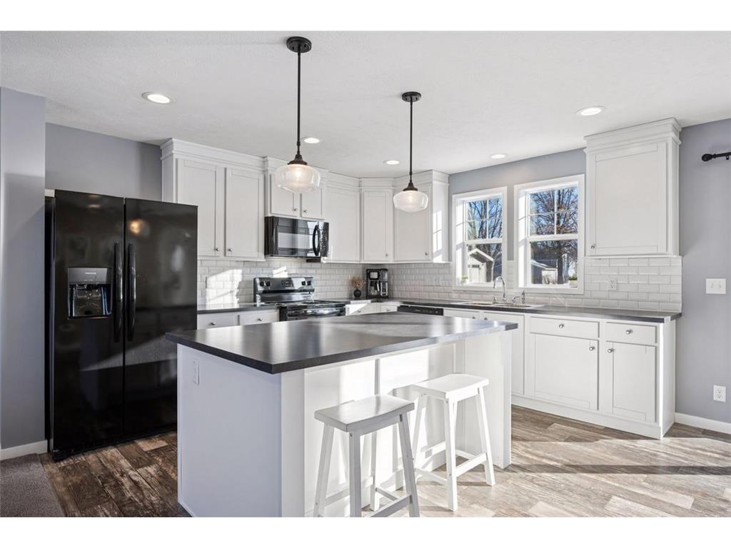 675 Brooks Street S Eden Valley MN 55329 7065362 image7