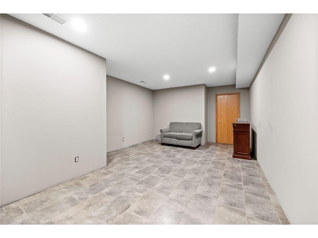 675 Clarence Avenue Minnetrista MN 55364 6718150 image19