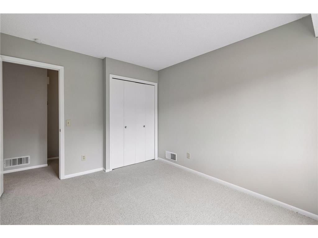 675 E 143rd Street Burnsville MN 55337 7098132 image13