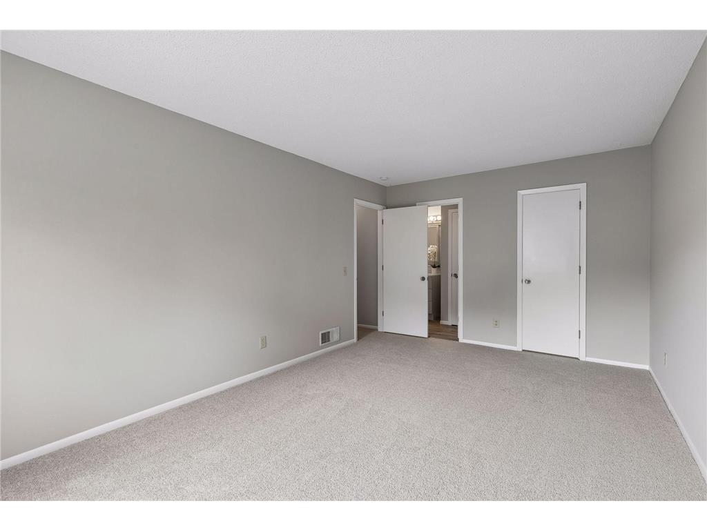 675 E 143rd Street Burnsville MN 55337 7098132 image16