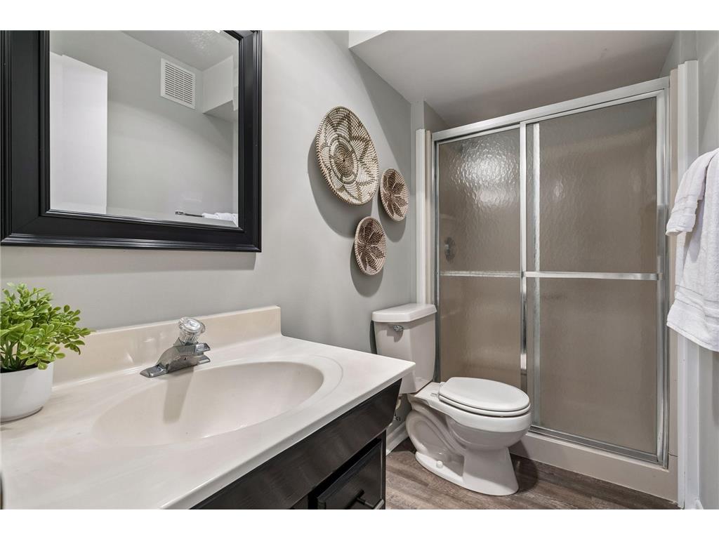 675 E 143rd Street Burnsville MN 55337 7098132 image24