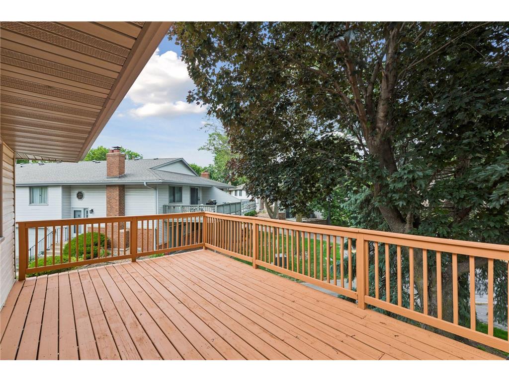 675 E 143rd Street Burnsville MN 55337 7098132 image27