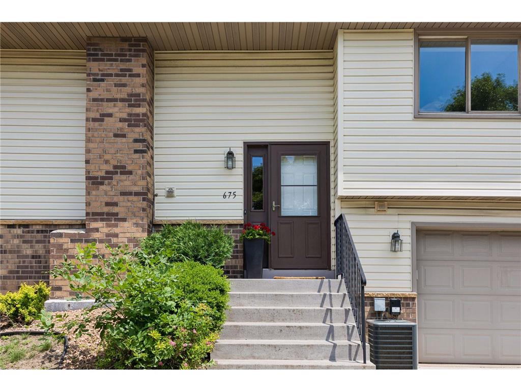 675 E 143rd Street Burnsville MN 55337 7098132 image30