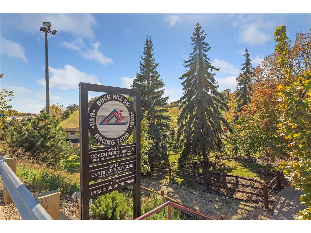 675 E 143rd Street Burnsville MN 55337 7098132 image46