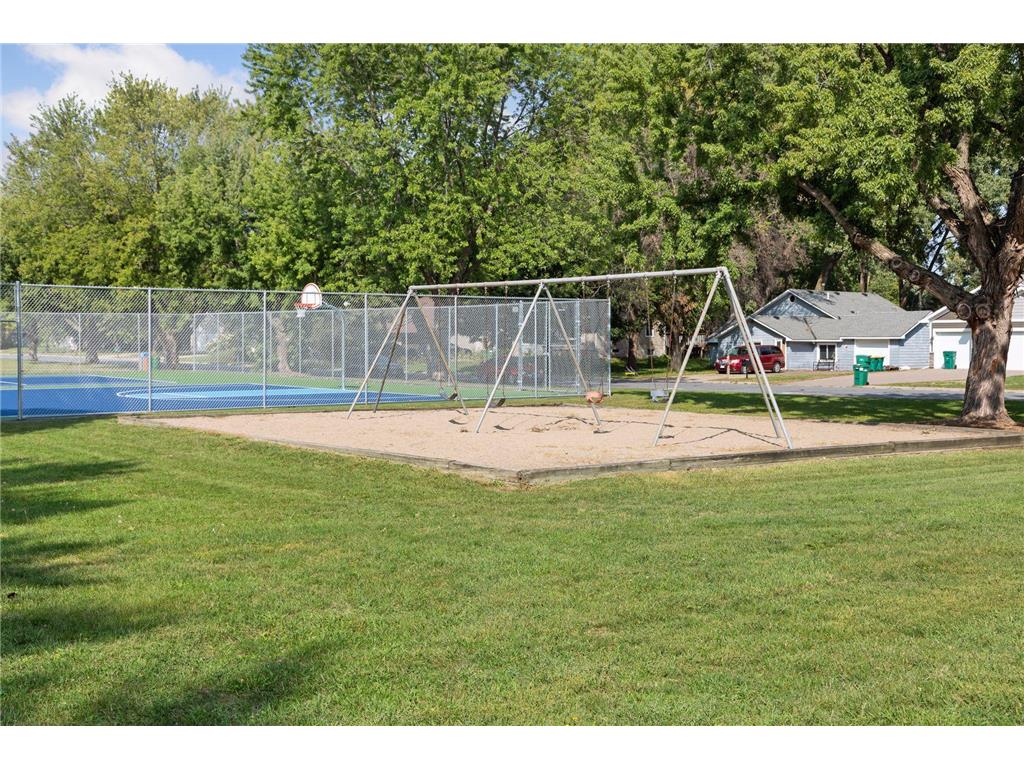 675 Koehler Road Vadnais Heights MN 55127 7043305 image51