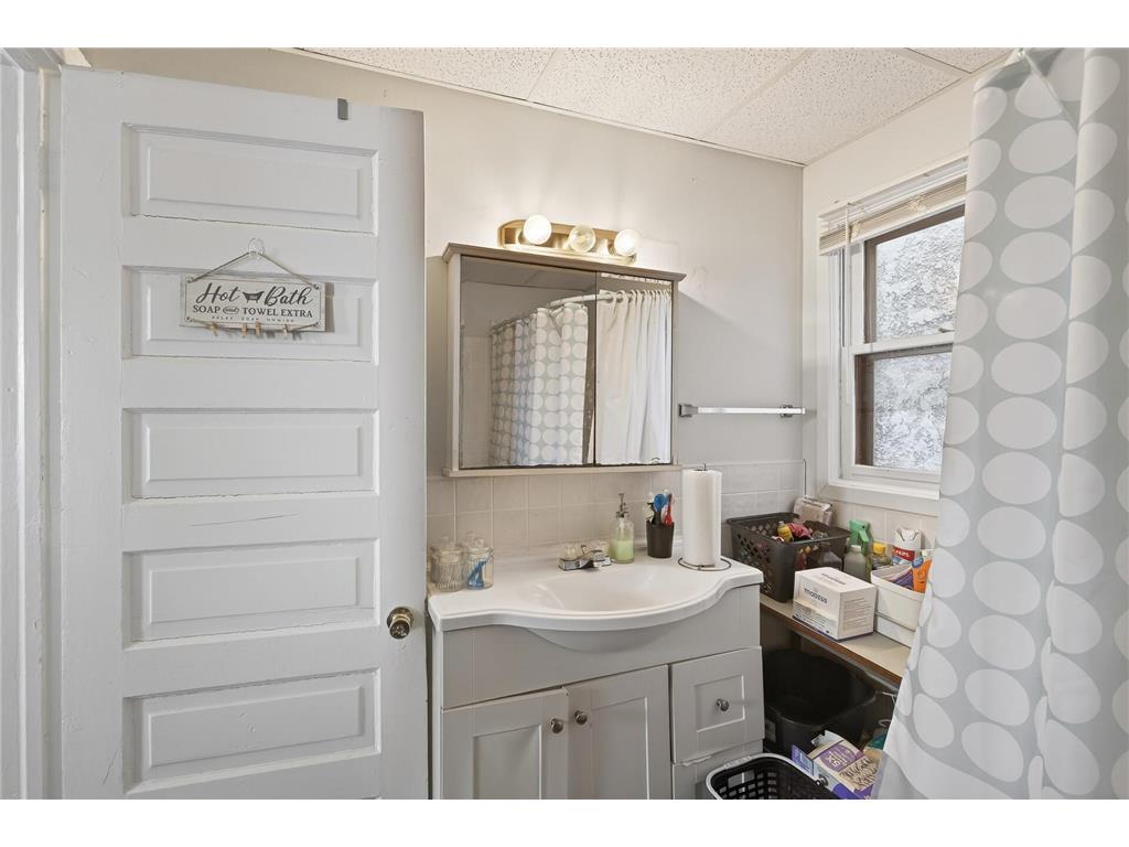 675 Lowry Avenue NE Minneapolis MN 55418 7077577 image11