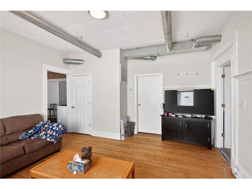 675 Lowry Avenue NE Minneapolis MN 55418 7077577 image4