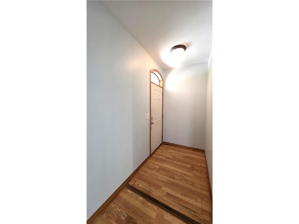 675 Otsego Street Saint Paul MN 55101 7088322 image7