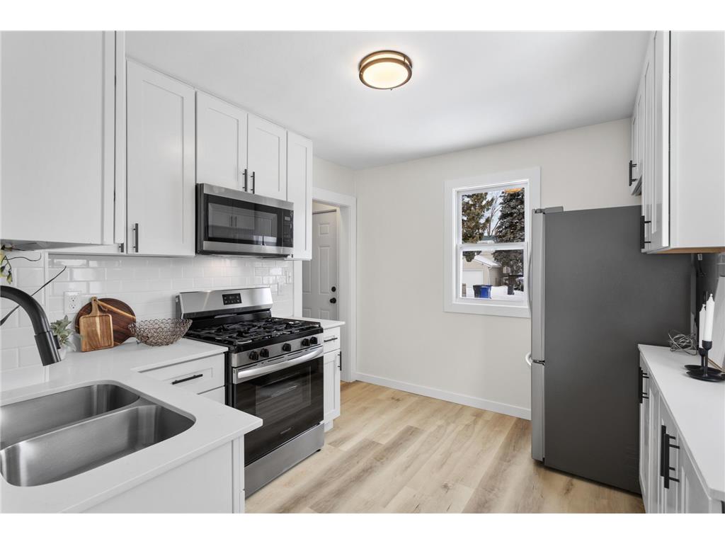 675 Sherwood Avenue Saint Paul MN 55106 7013564 image18