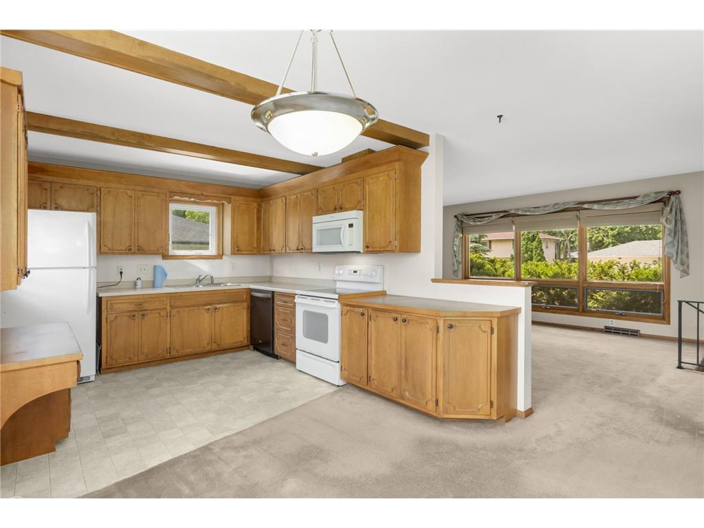 6751 Madison Street NE Fridley MN 55432 7085522 image11