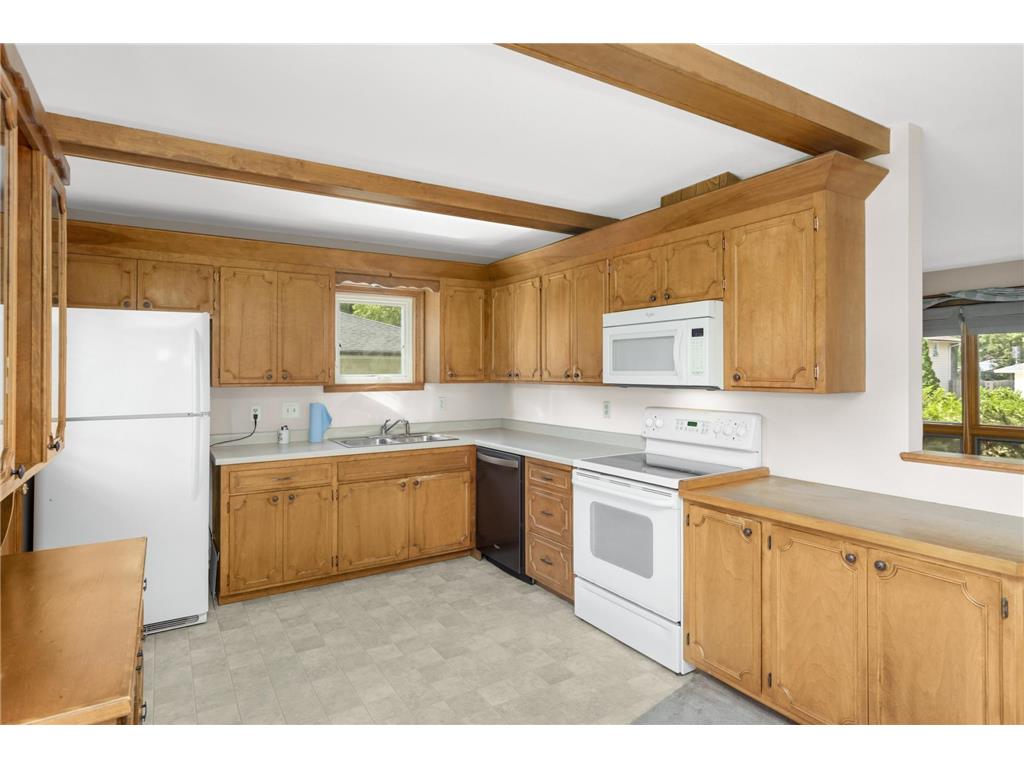6751 Madison Street NE Fridley MN 55432 7085522 image13