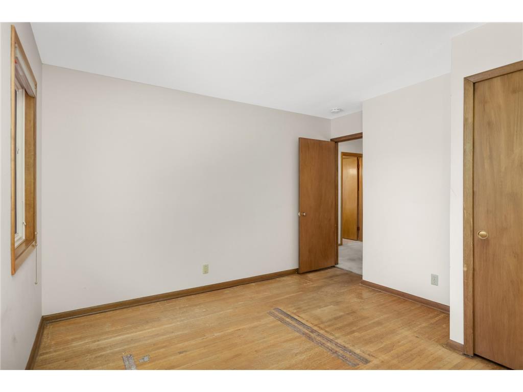 6751 Madison Street NE Fridley MN 55432 7085522 image20