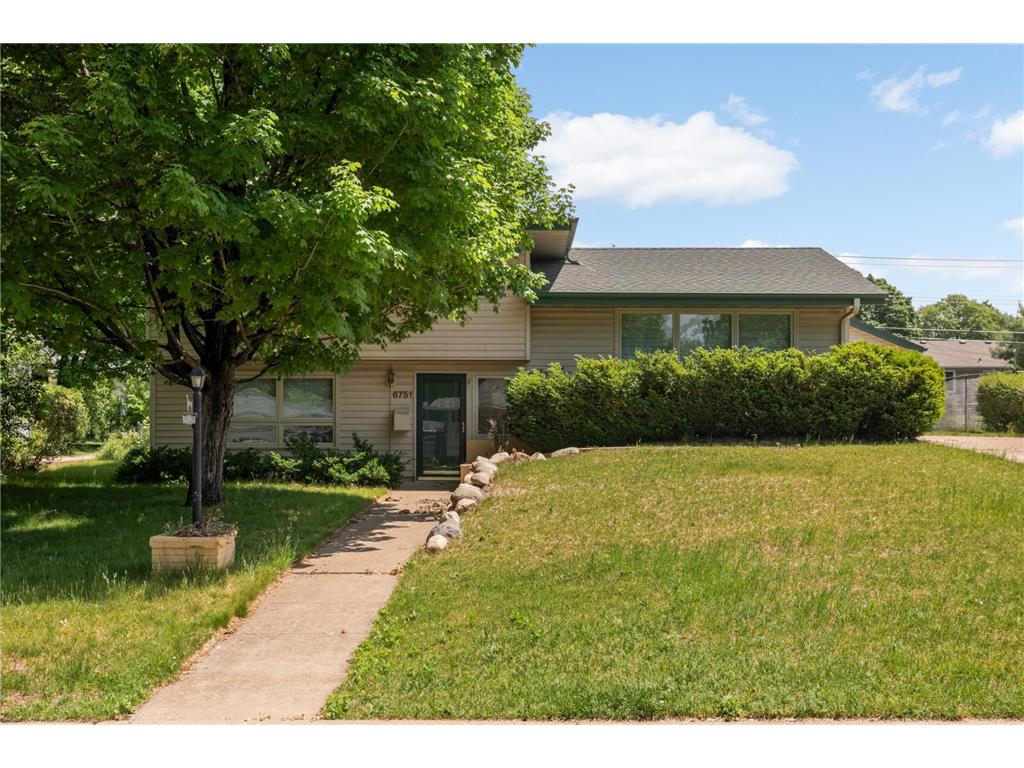 6751 Madison Street NE Fridley MN 55432 7085522 image3