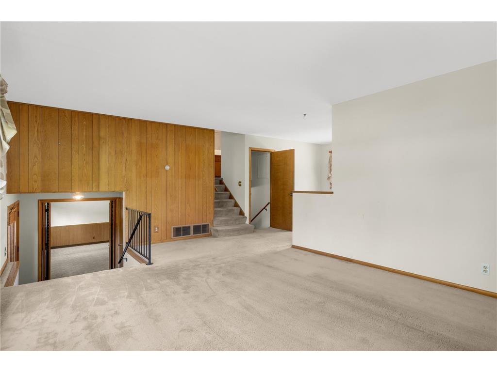 6751 Madison Street NE Fridley MN 55432 7085522 image9