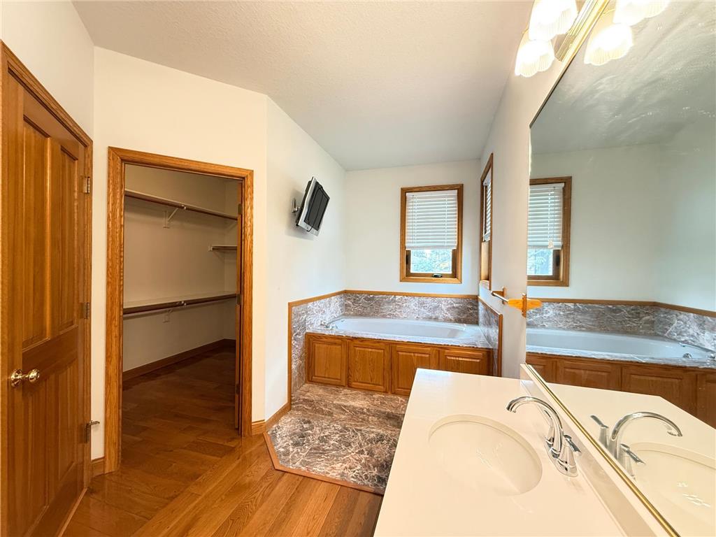 676 12th Avenue NW New Brighton MN 55112 7063442 image28