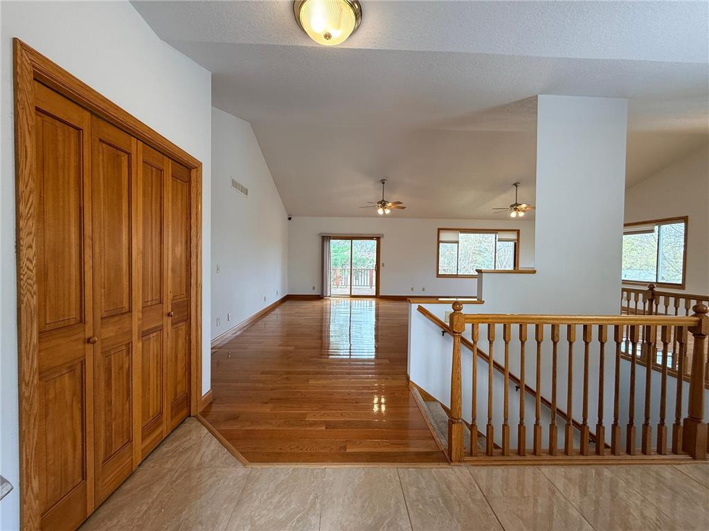 676 12th Avenue NW New Brighton MN 55112 7063442 image3