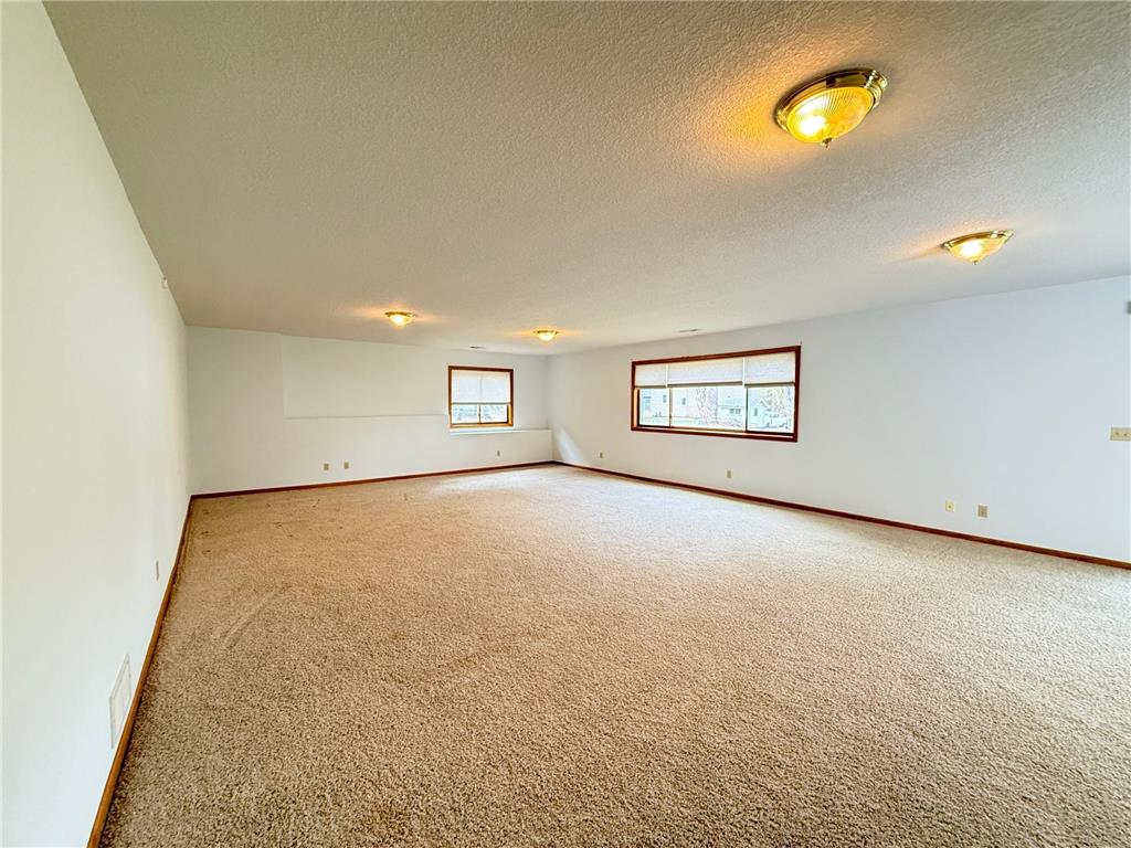 676 12th Avenue NW New Brighton MN 55112 7063442 image40