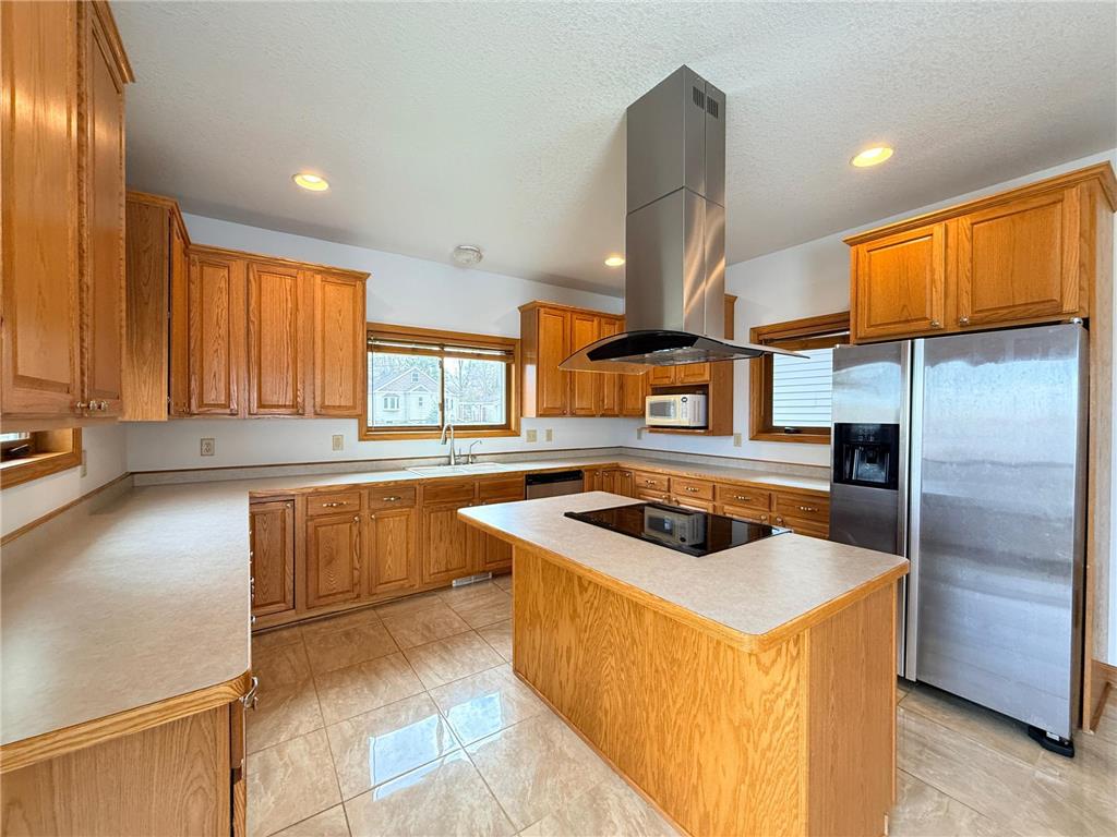 676 12th Avenue NW New Brighton MN 55112 7063442 image7