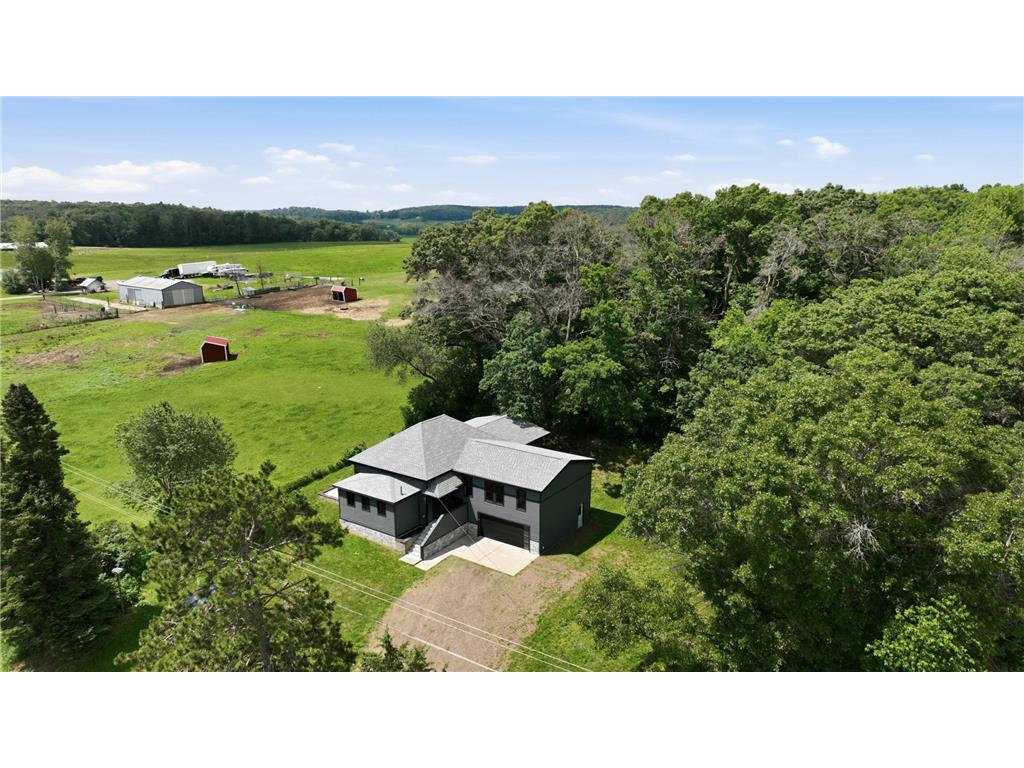 676 22 3/4 Street Prairie Lake Twp WI 54728 7095469 image2