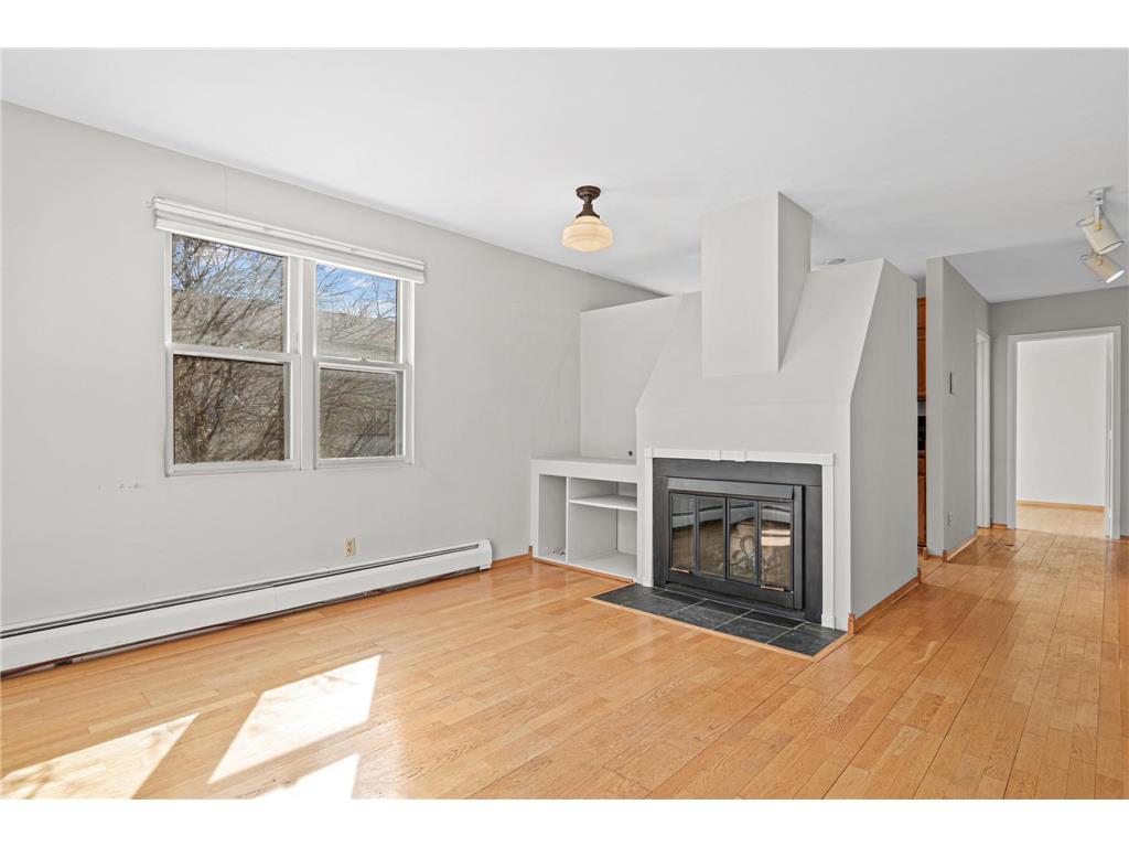 676 Ashland Avenue #1 Saint Paul MN 55104 7048604 image4