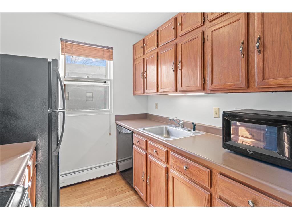 676 Ashland Avenue #1 Saint Paul MN 55104 7048604 image6
