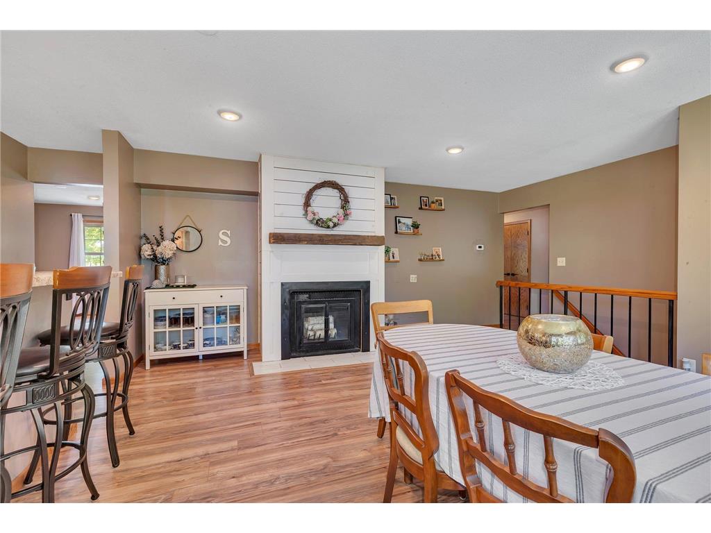 676 Business 23 W Paynesville MN 56362 6541524 image1