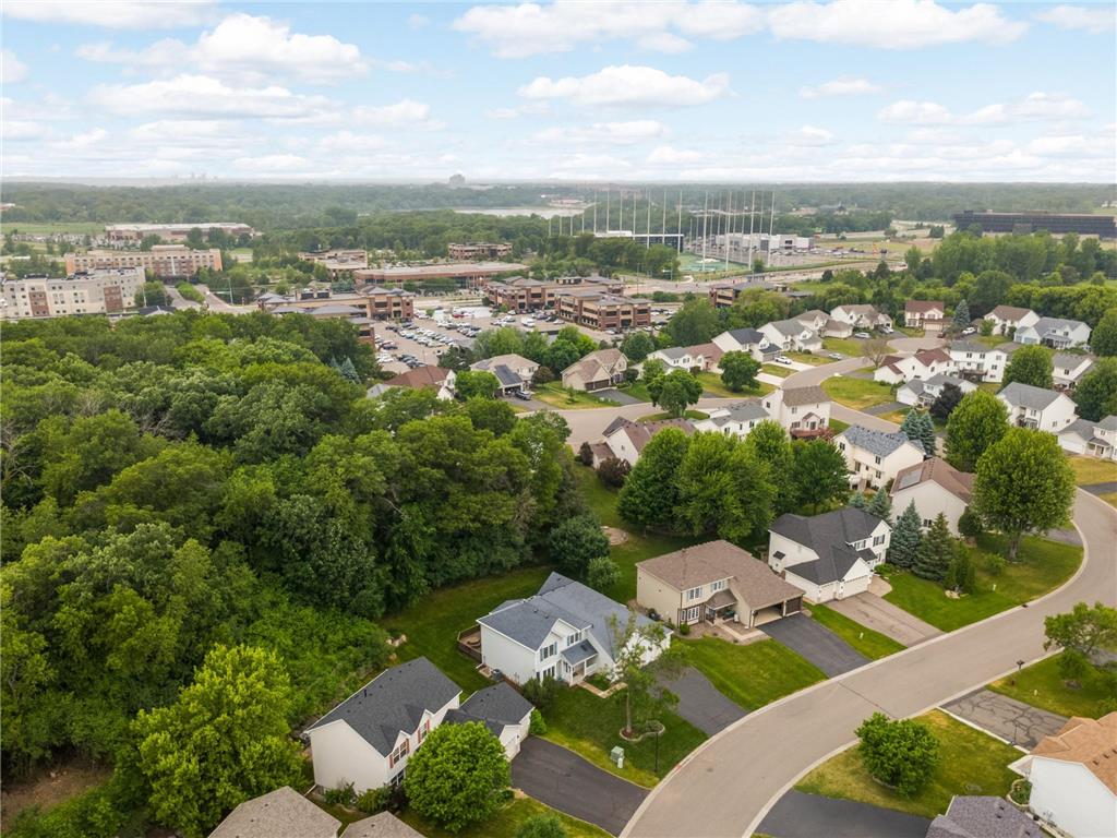 676 Falcon Ridge Road Woodbury MN 55125 7083810 image2
