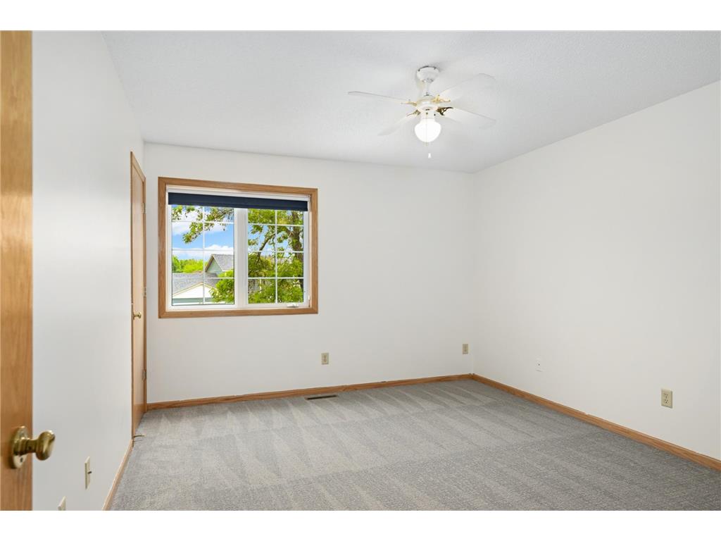 676 Falcon Ridge Road Woodbury MN 55125 7083810 image26