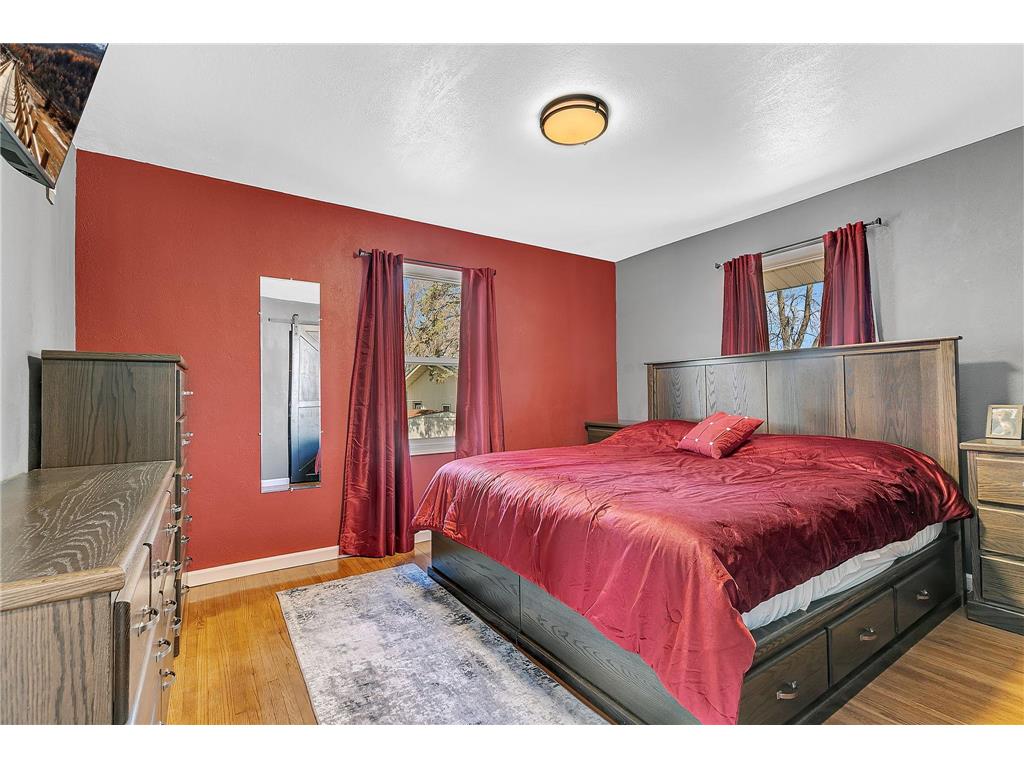 676 State Street N Eden Valley MN 55329 7053689 image12