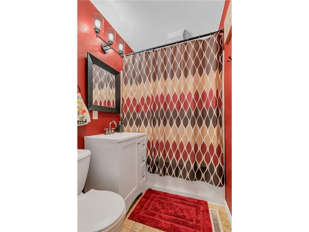 676 State Street N Eden Valley MN 55329 7053689 image14