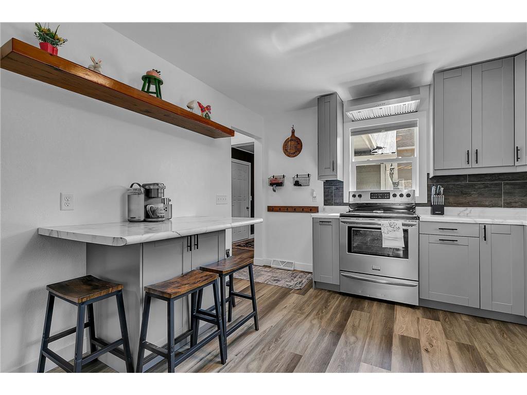 676 State Street N Eden Valley MN 55329 7053689 image7