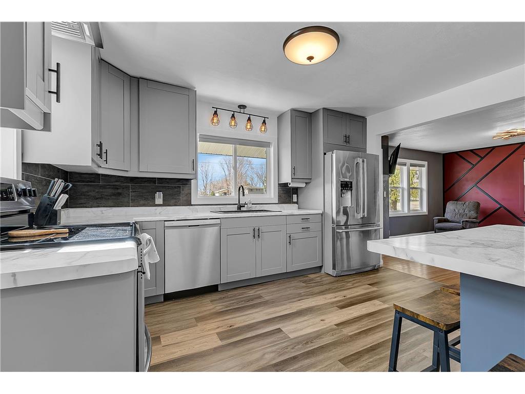 676 State Street N Eden Valley MN 55329 7053689 image9