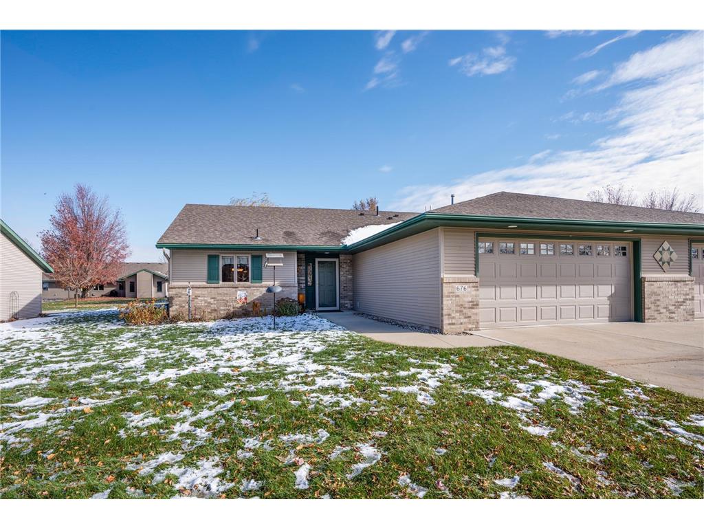 676 W River Drive New London MN 56273 6455749 image1