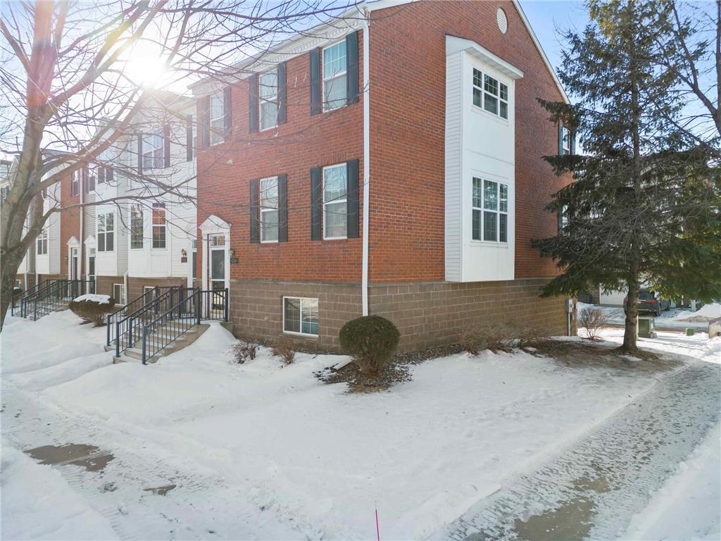 6760 158th Street W Apple Valley MN 55124 7004314 image1