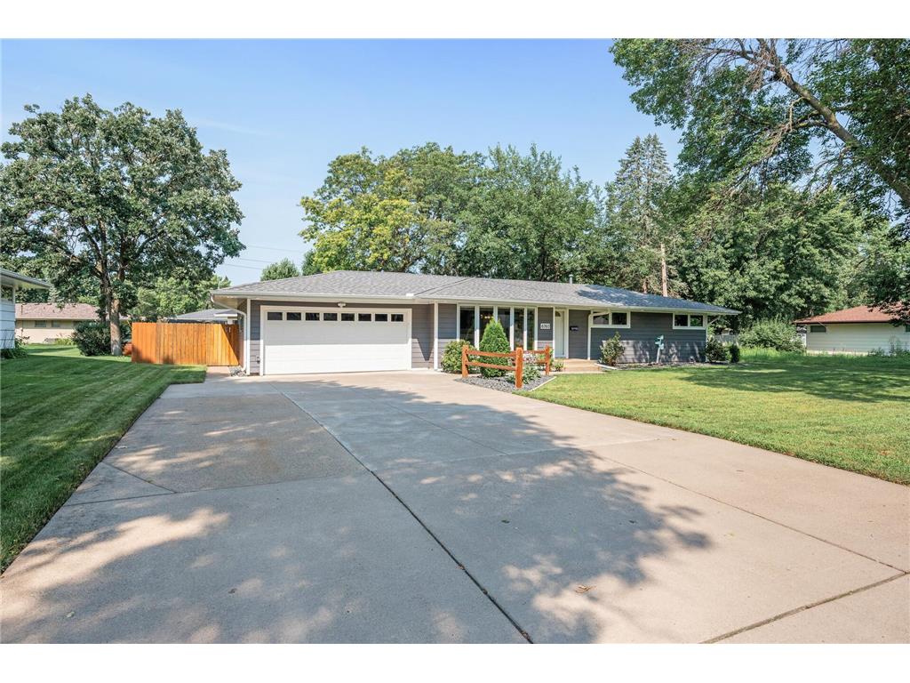 6760 Madison Street NE Fridley MN 55432 6582624 image1