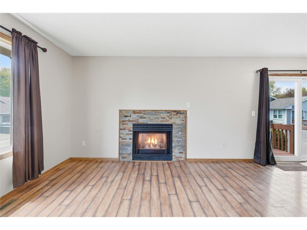 6762 Gretchen Court N Oakdale MN 55128 7071240 image12