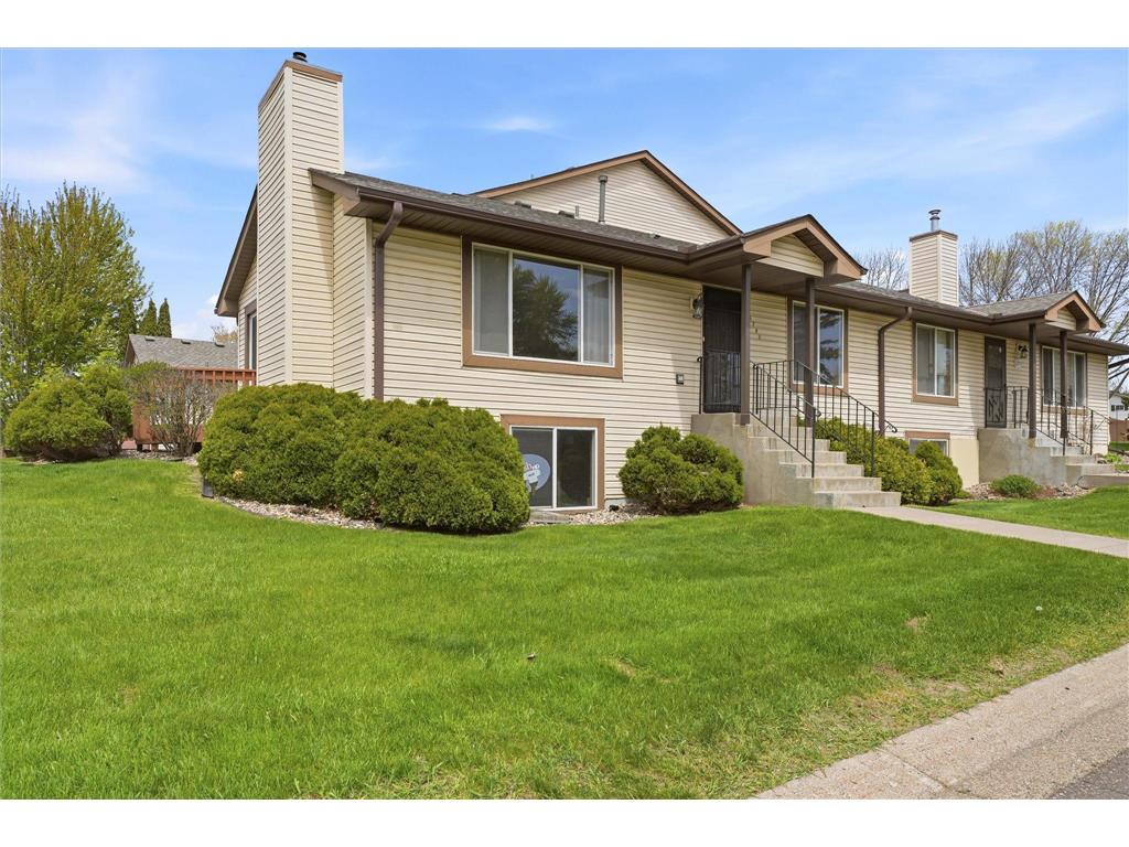 6762 Gretchen Court N Oakdale MN 55128 7071240 image2