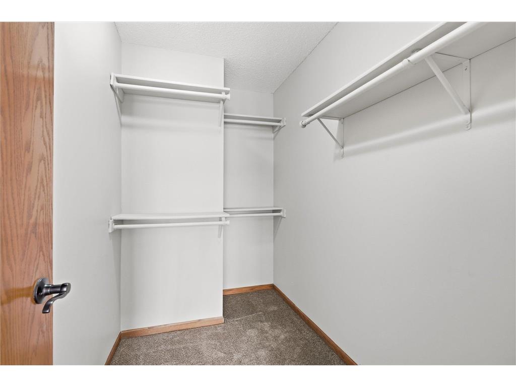 6762 Gretchen Court N Oakdale MN 55128 7071240 image26