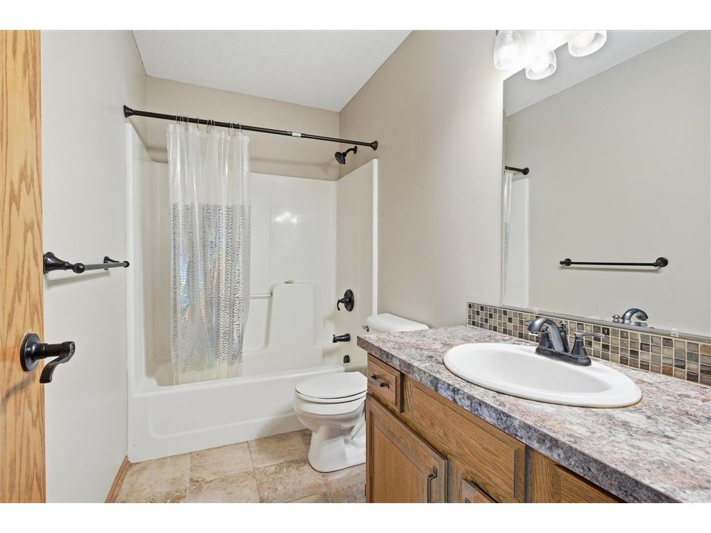 6762 Gretchen Court N Oakdale MN 55128 7071240 image27