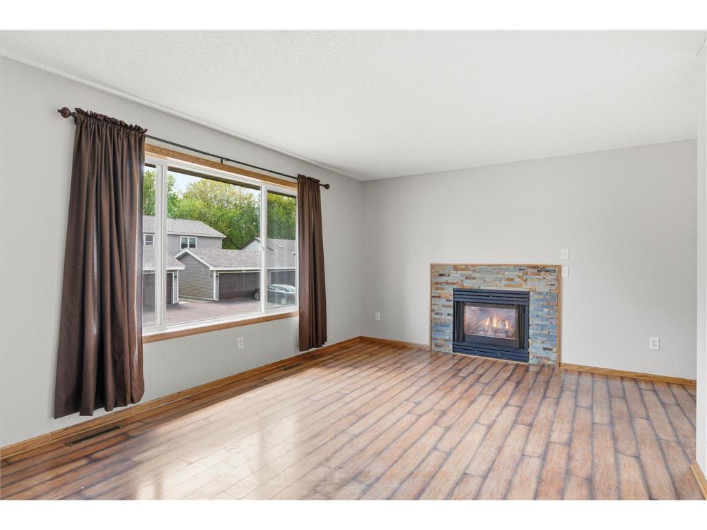 6762 Gretchen Court N Oakdale MN 55128 7071240 image9
