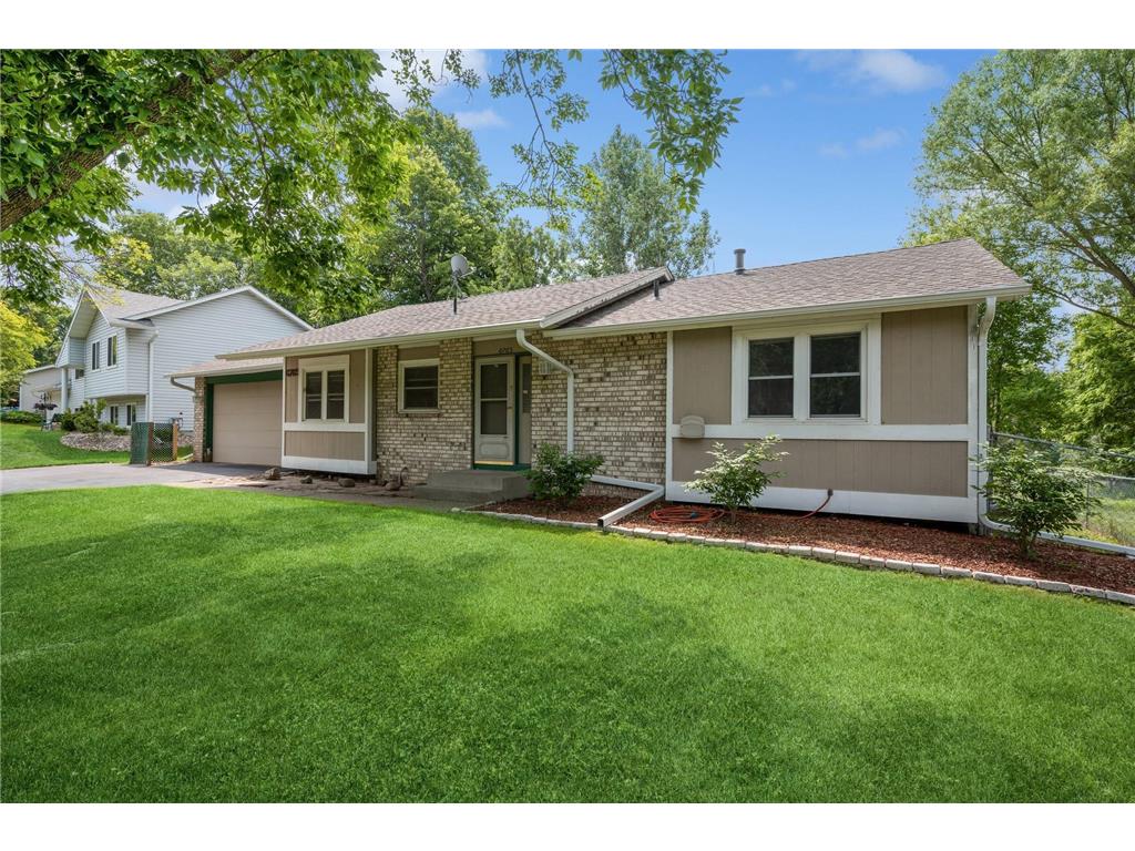 6765 Buckingham Road Woodbury MN 55125 6386267 image1